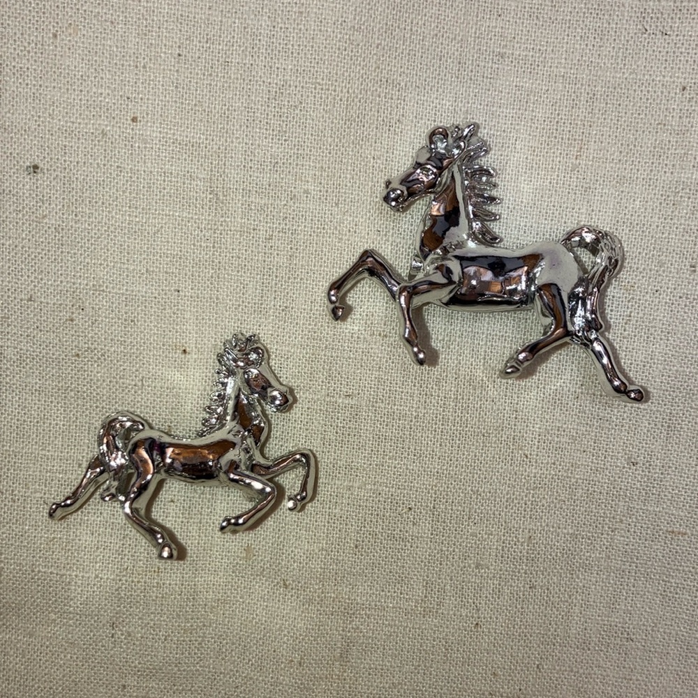 vintage silver tone horse pin set